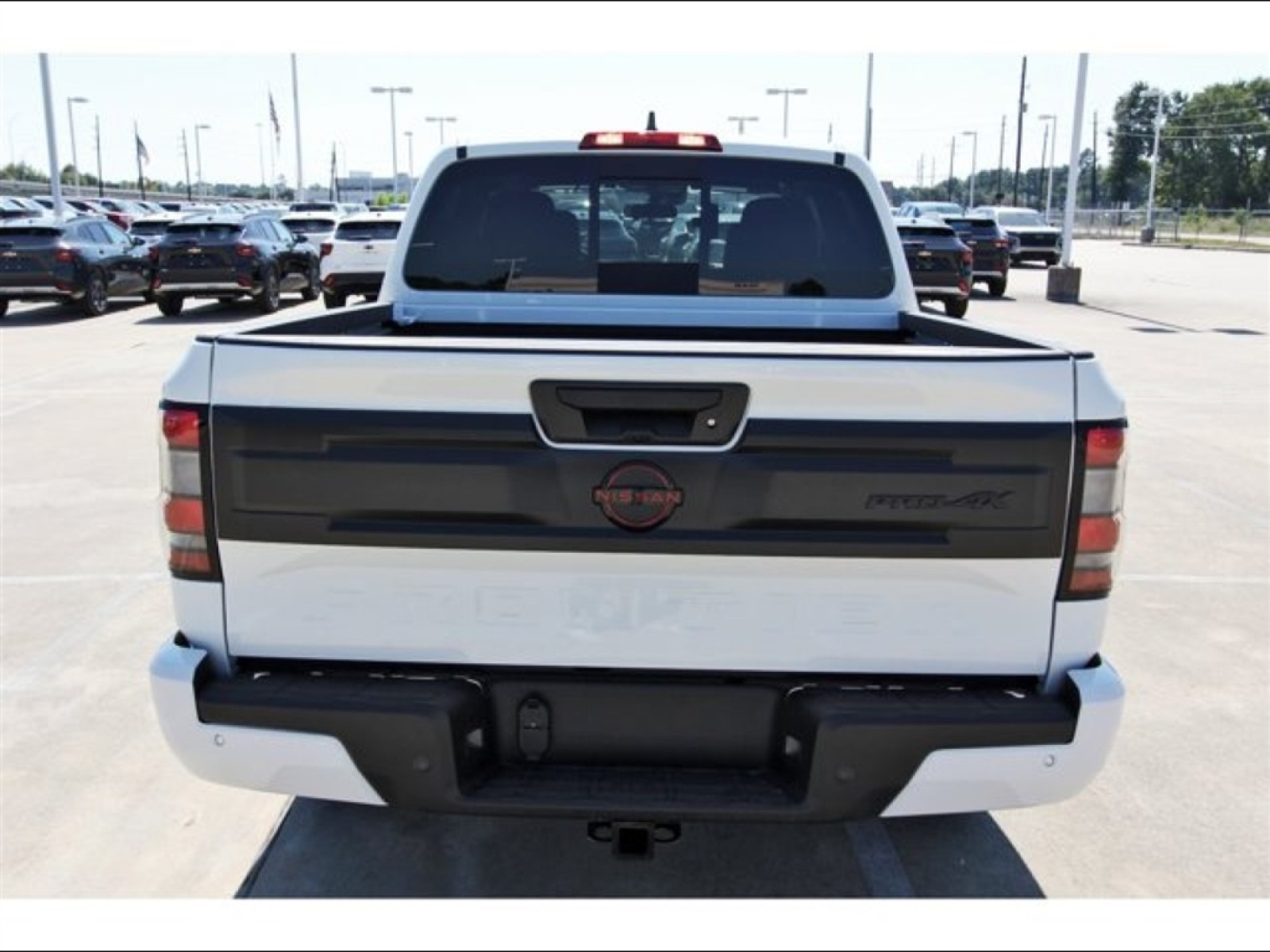 2026 Nissan Frontier Crew Cab PRO-4X® White at Robbins Nissan