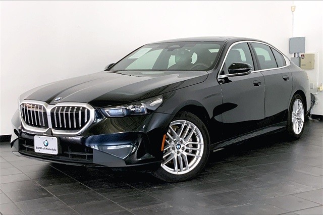 2024 BMW 530i 530i