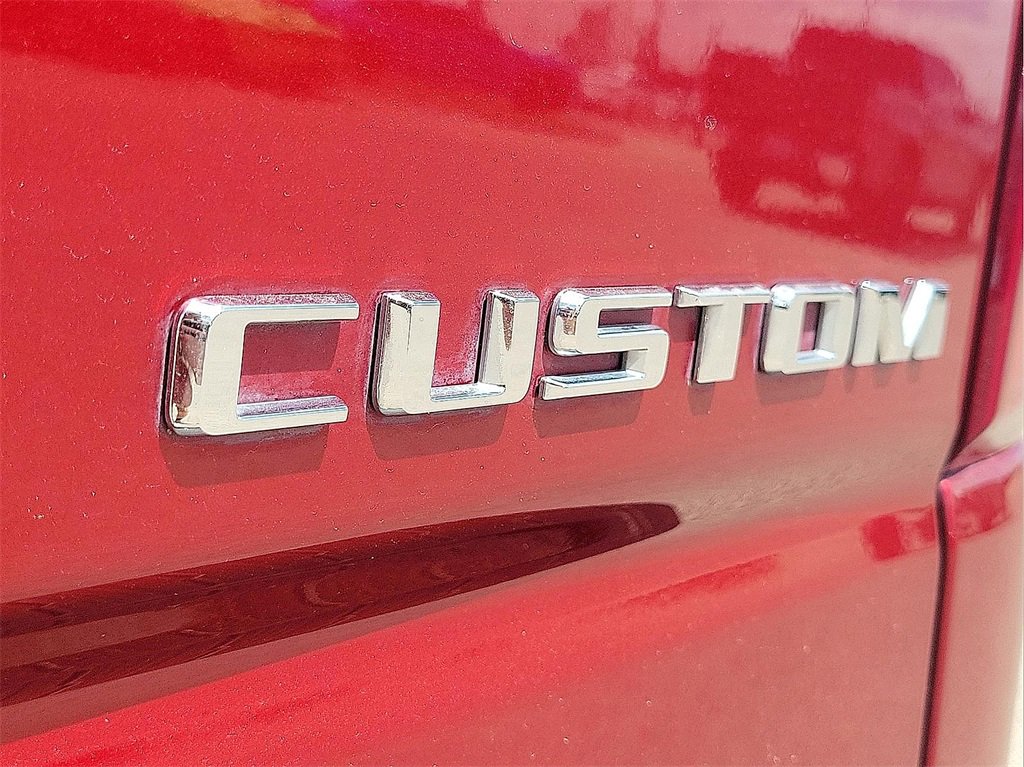2021 Chevrolet Silverado 1500 Custom photo 8