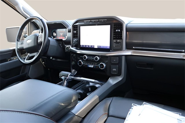 2023 Ford F-150 Lariat photo 17