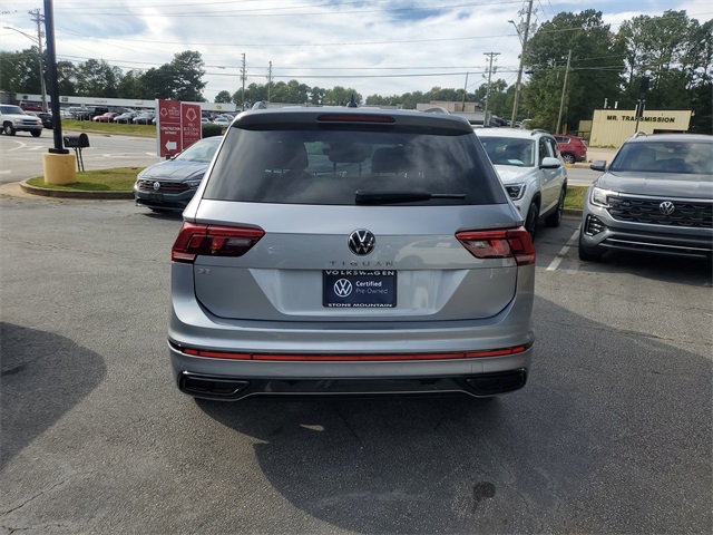 2023 Volkswagen Tiguan SE R-Line Black photo 4