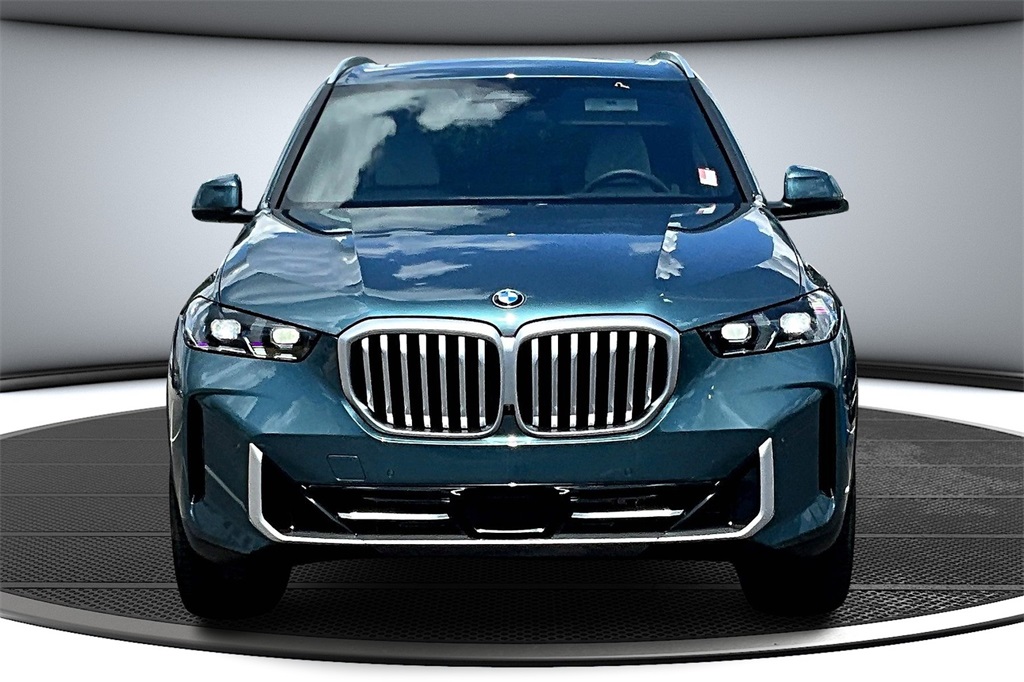 2025 Bmw X5 xDrive40i photo 2