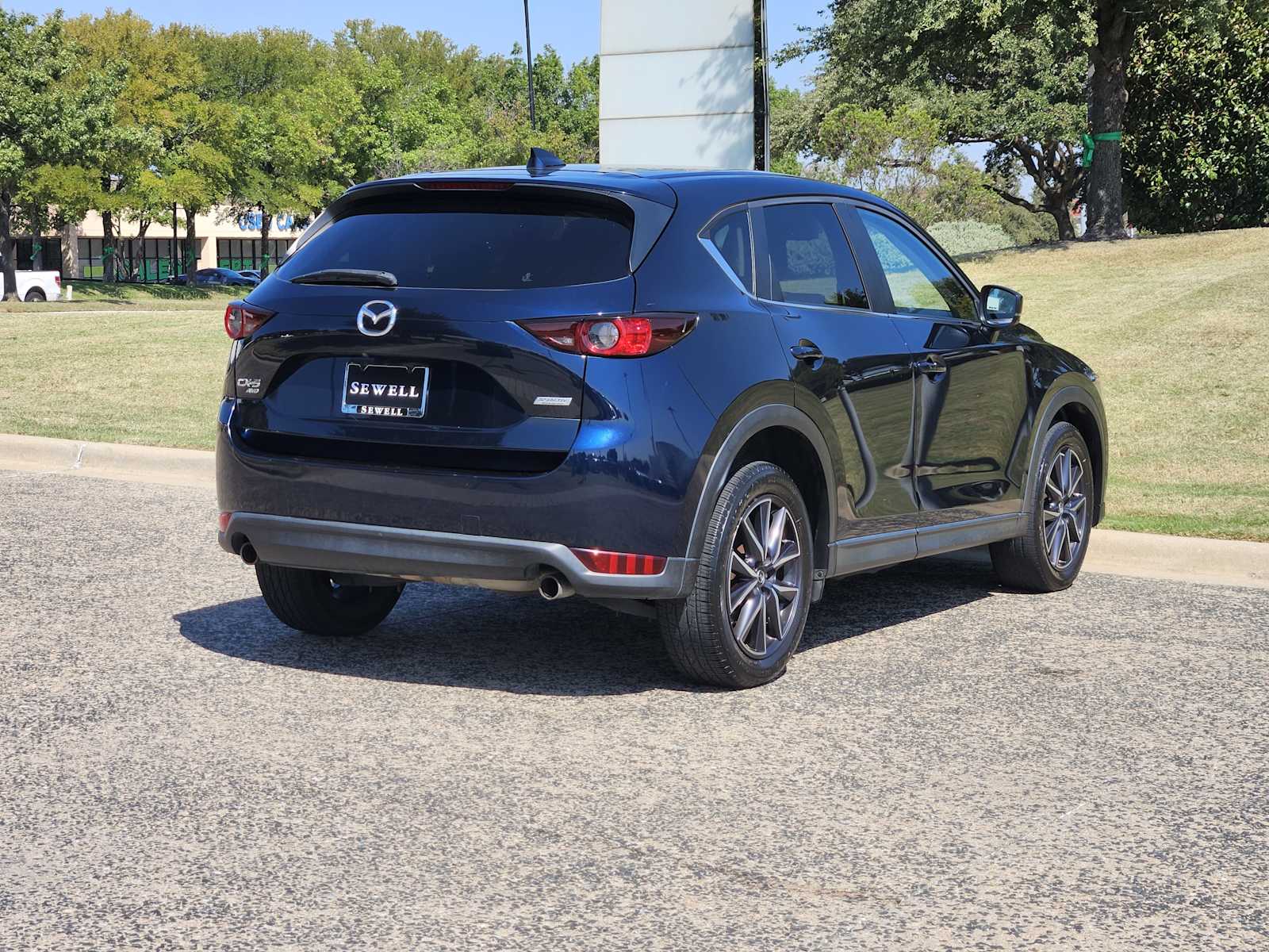 2018 Mazda CX-5 Touring photo 4
