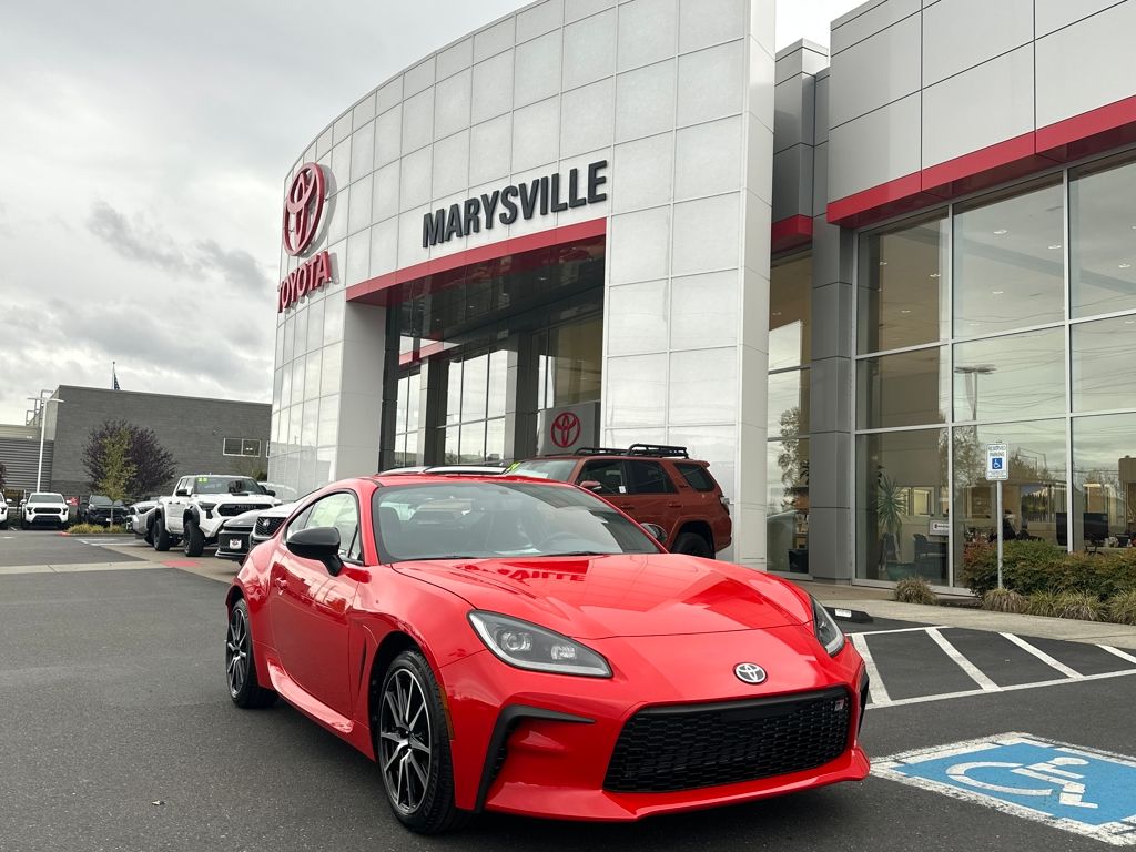 2025 Toyota GR86 Base's photo