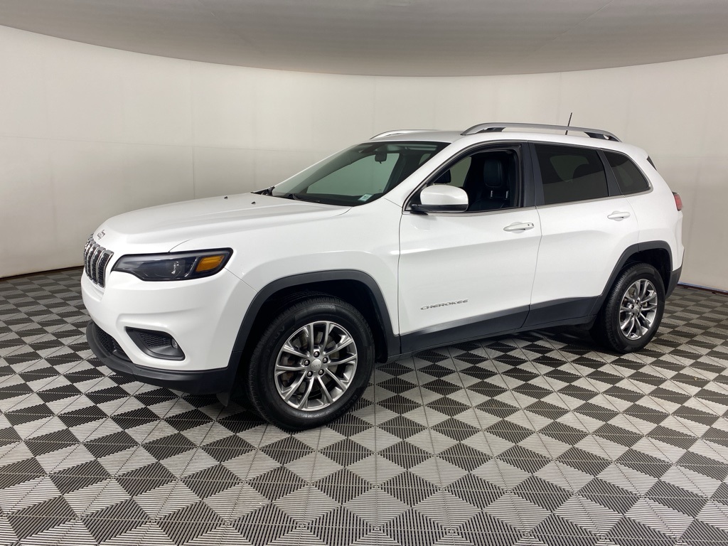 2019 Jeep Cherokee Latitude photo 2