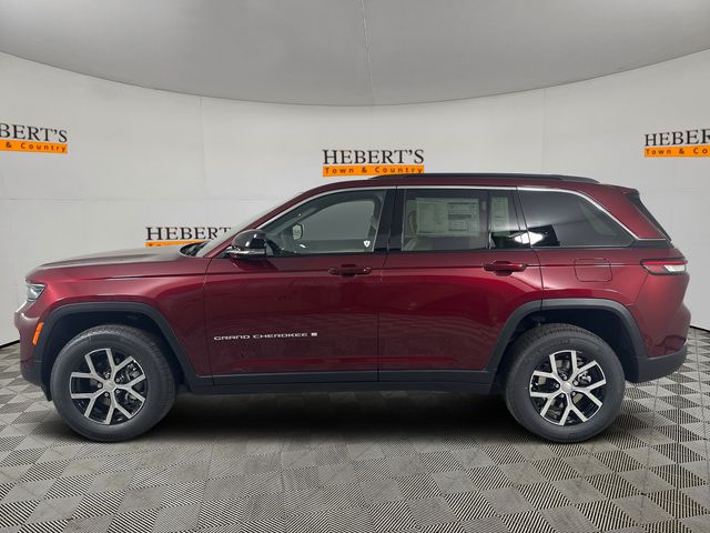 2025 Jeep Grand Cherokee Limited photo 2