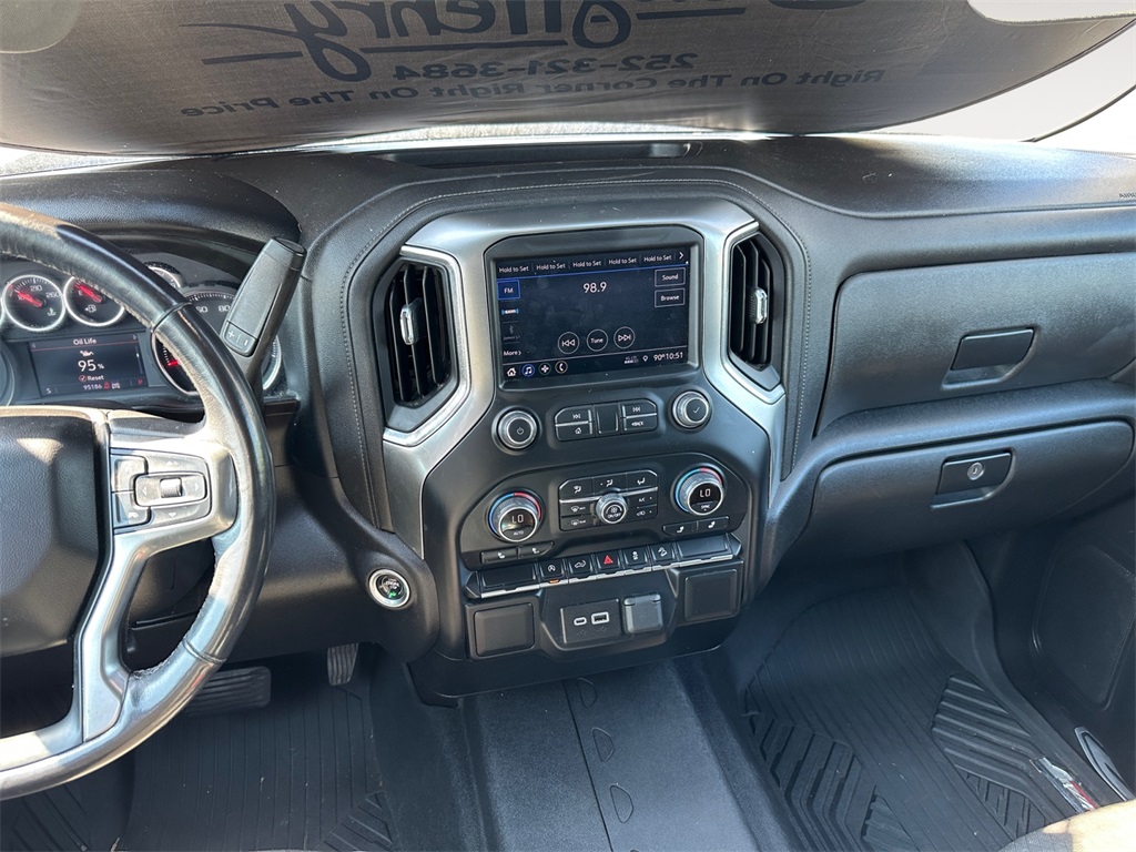 2022 Chevrolet Silverado 1500 RST photo 10