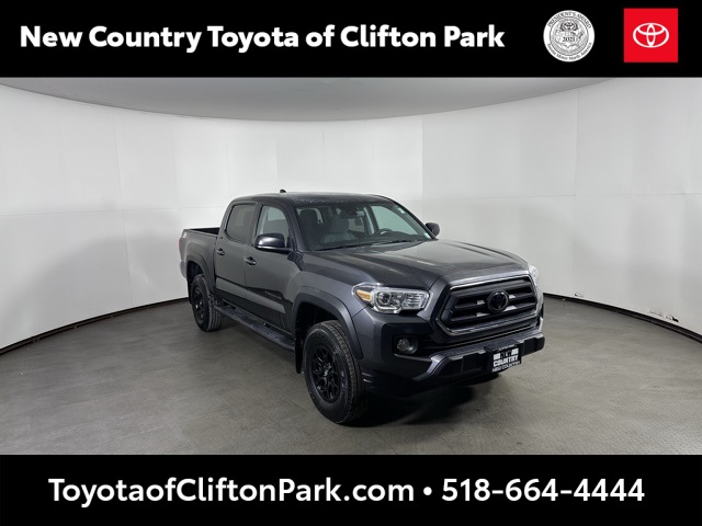 2023 Toyota Tacoma SR5's photo
