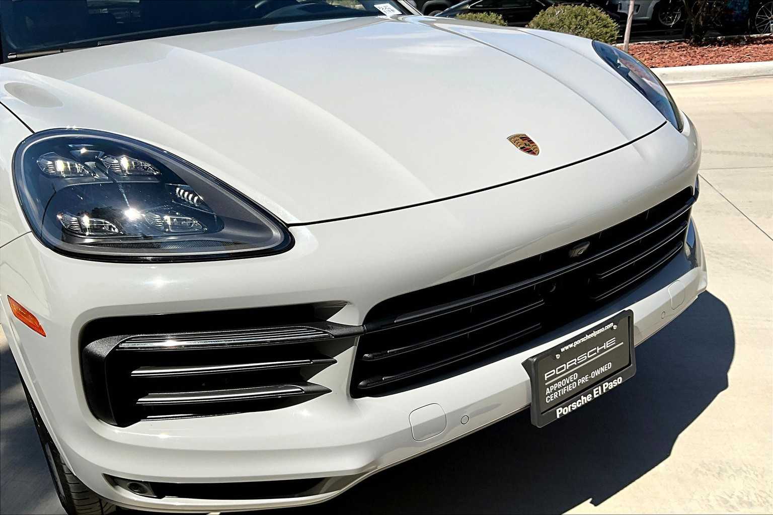 2023 Porsche Cayenne S Platinum Edition photo 19