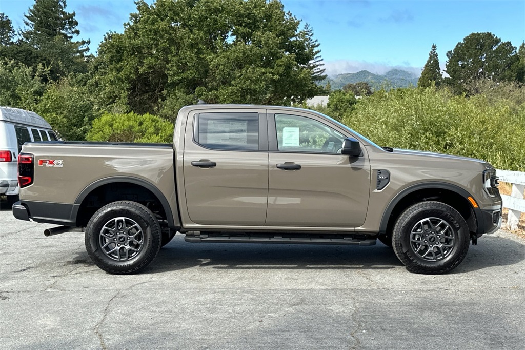 2025 Ford Ranger XLT photo 3