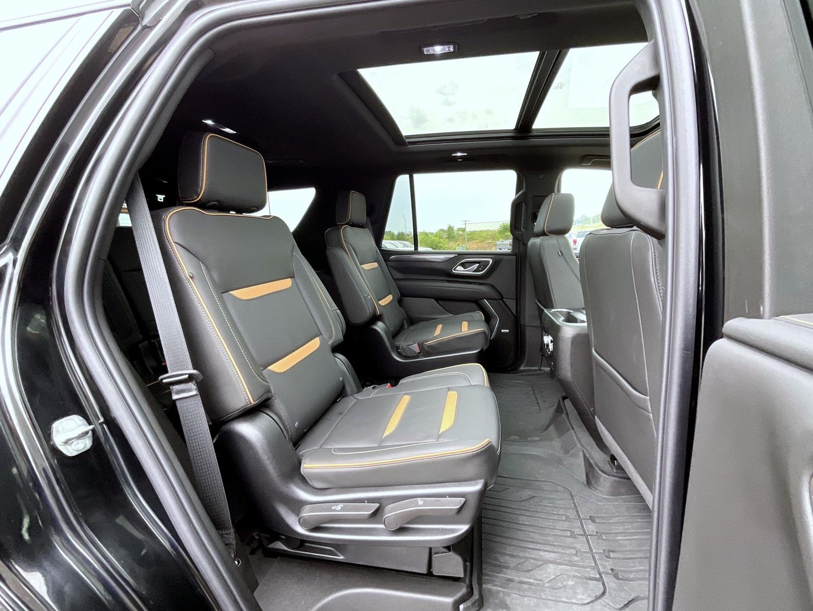 2024 Gmc Yukon AT4 photo 18