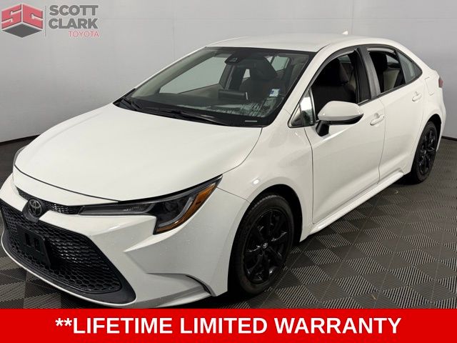 2021 Toyota Corolla LE photo 2
