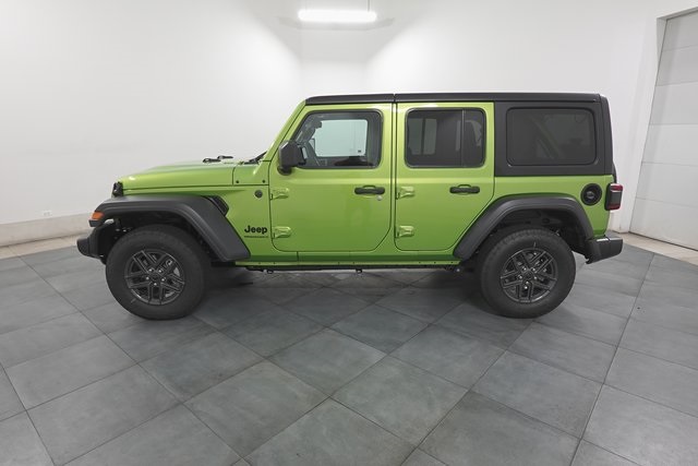 2025 Jeep Wrangler Sport S photo 4