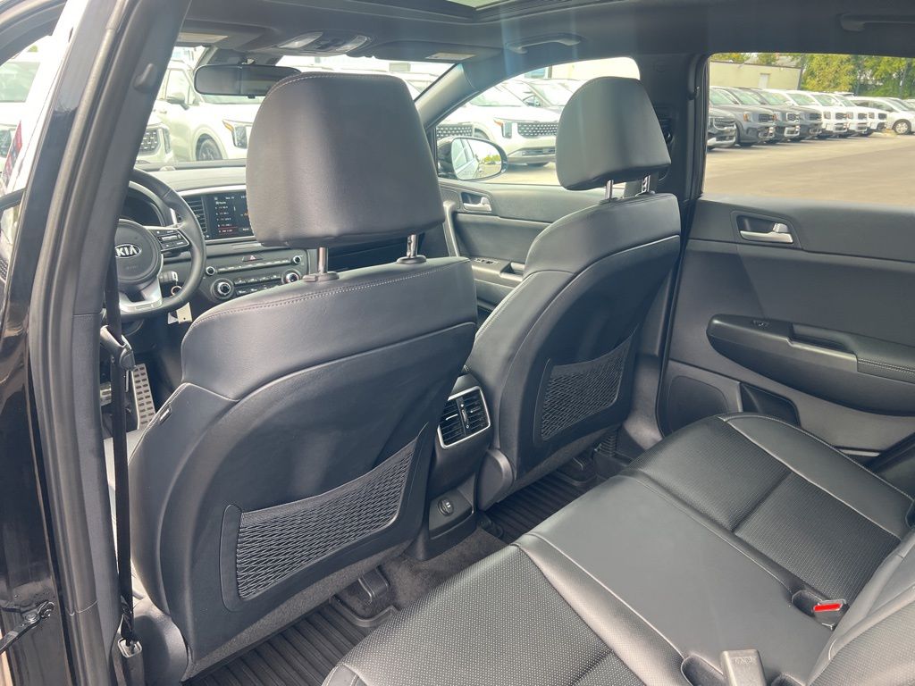 2020 Kia Sportage S photo 11