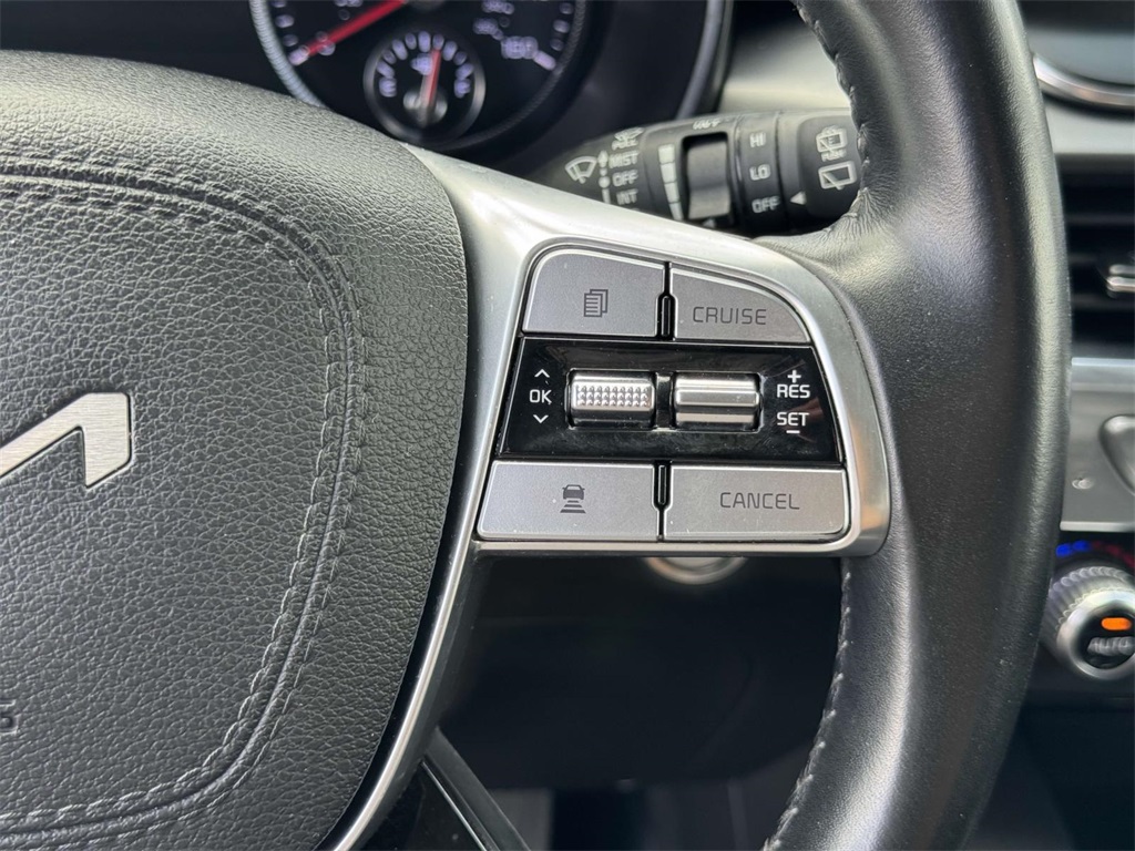 2022 Kia Telluride LX photo 24