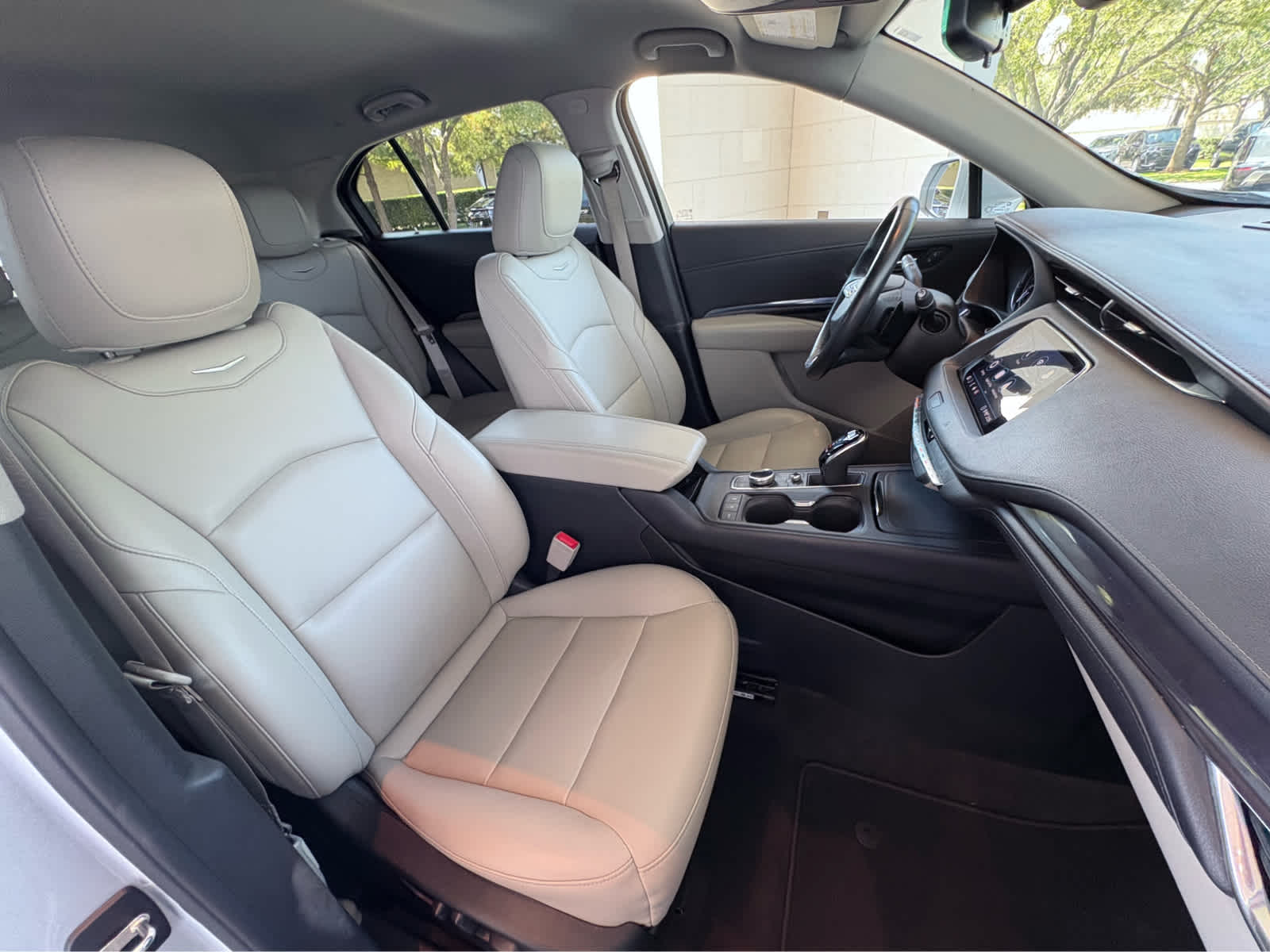 2020 Cadillac XT4 Luxury photo 20