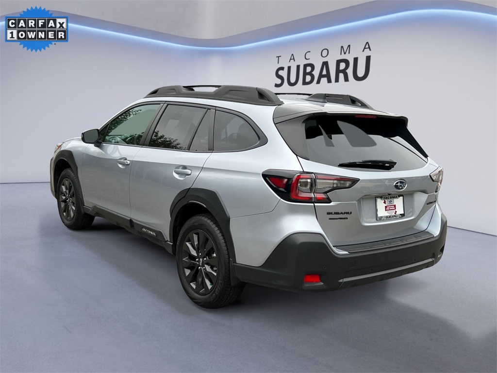 2024 Subaru Outback Onyx Edition photo 2