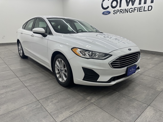 2020 Ford Fusion SE photo 5