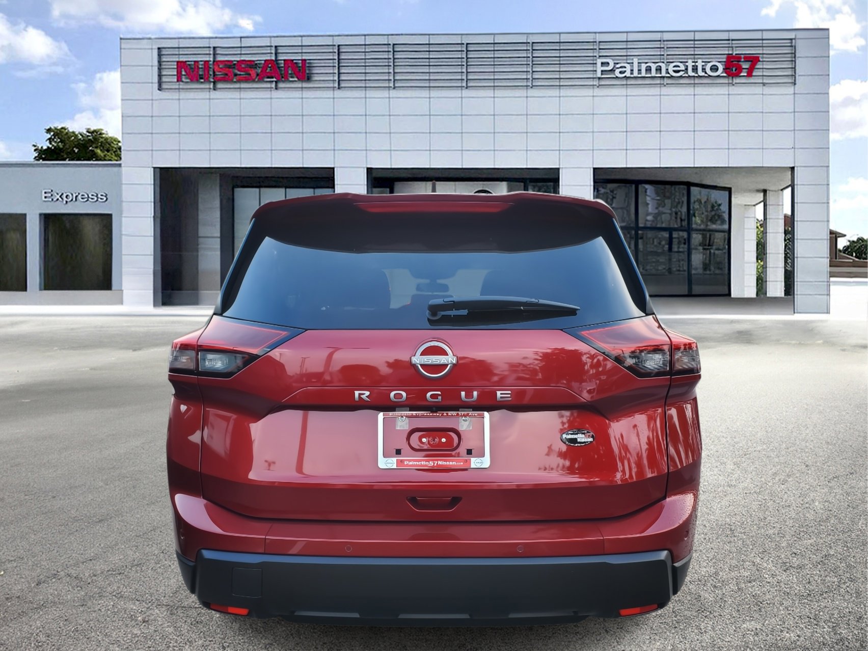 2025 Nissan Rogue S photo 4