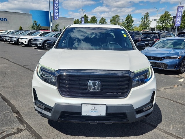 2022 Honda Ridgeline Black Edition photo 2