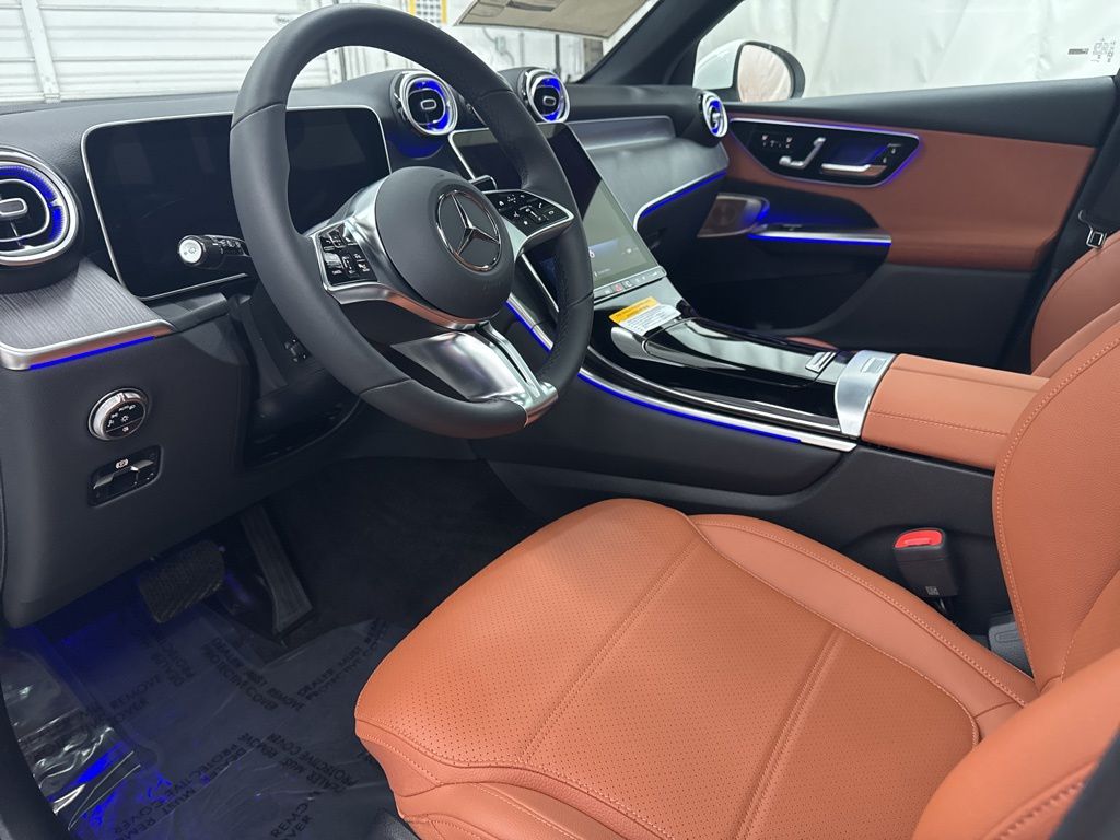 2026 Mercedes Benz GLC 300 photo 10