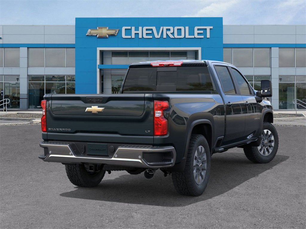 2026 Chevrolet Silverado 3500HD LT photo 4