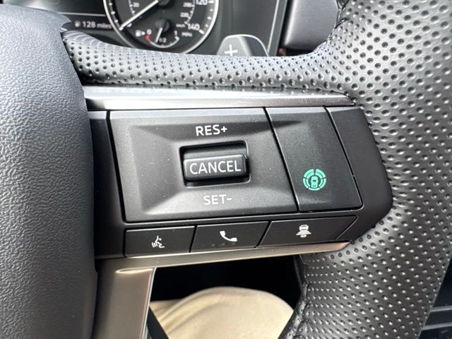 2025 Mitsubishi Outlander SE photo 24