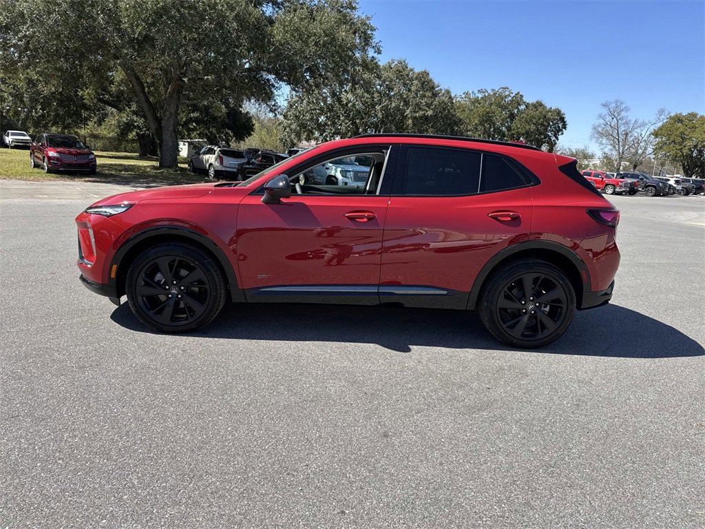 2025 Buick Envision Sport Touring photo 4