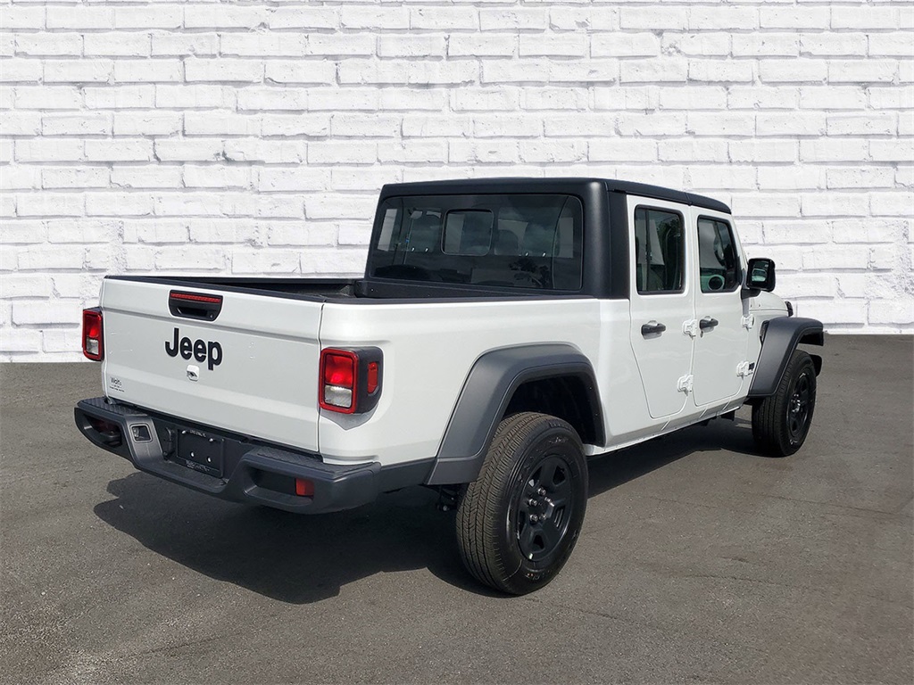 2025 Jeep Gladiator Sport photo 2