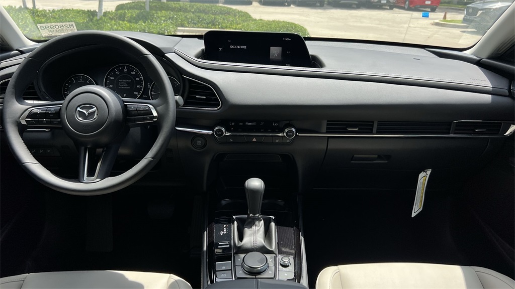 2025 Mazda CX-30 2.5 S Preferred photo 14