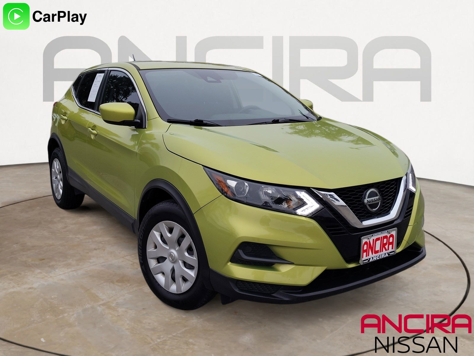 2020 Nissan Rogue Sport S's photo
