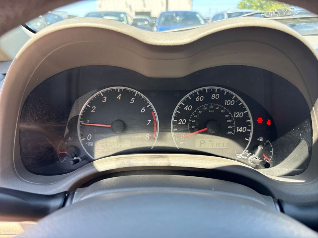 2010 Toyota Corolla Base photo 19
