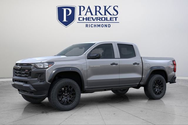 2025 Chevrolet Colorado Trail Boss photo 2