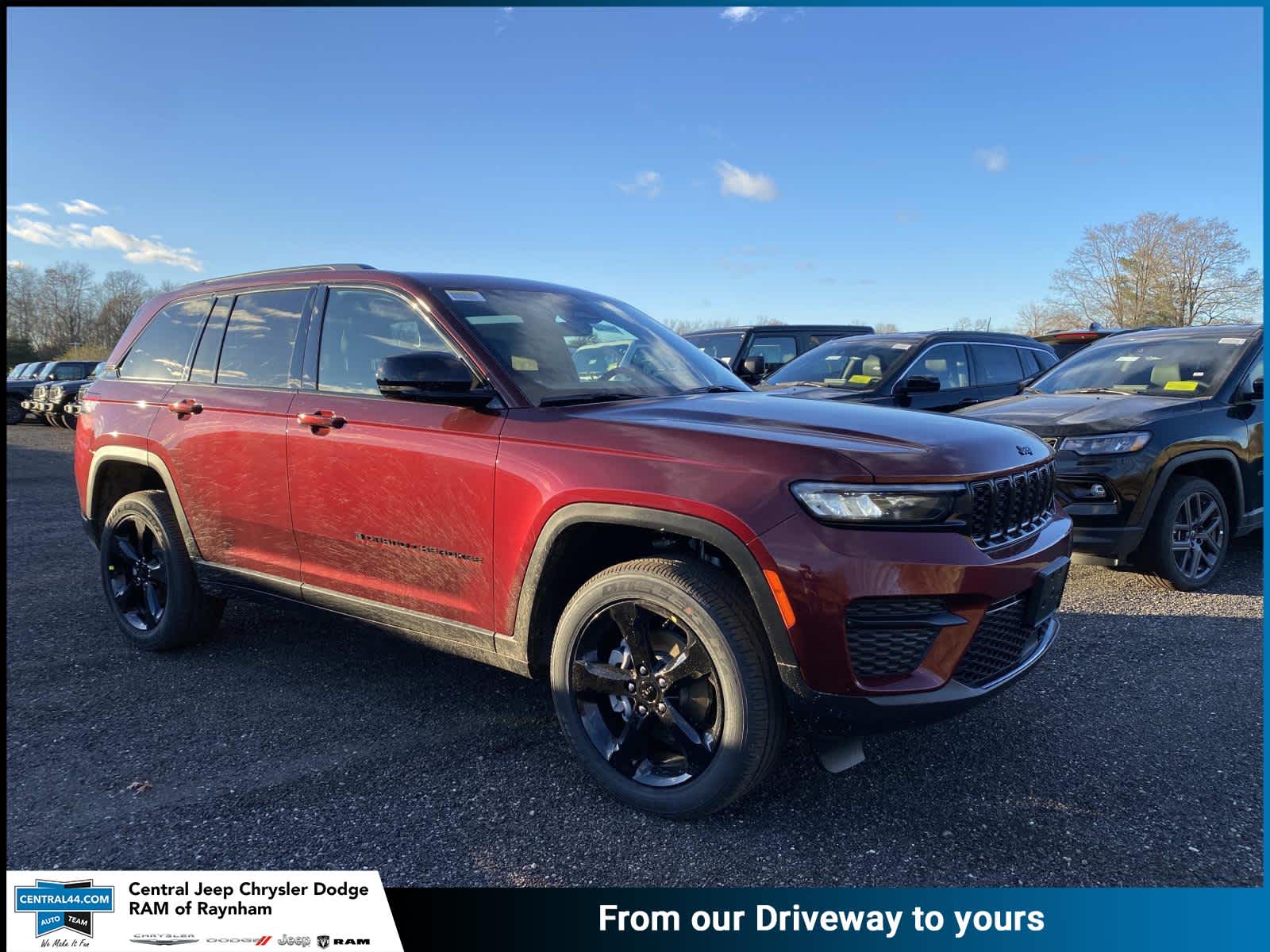 2025 Jeep Grand Cherokee Altitude's photo
