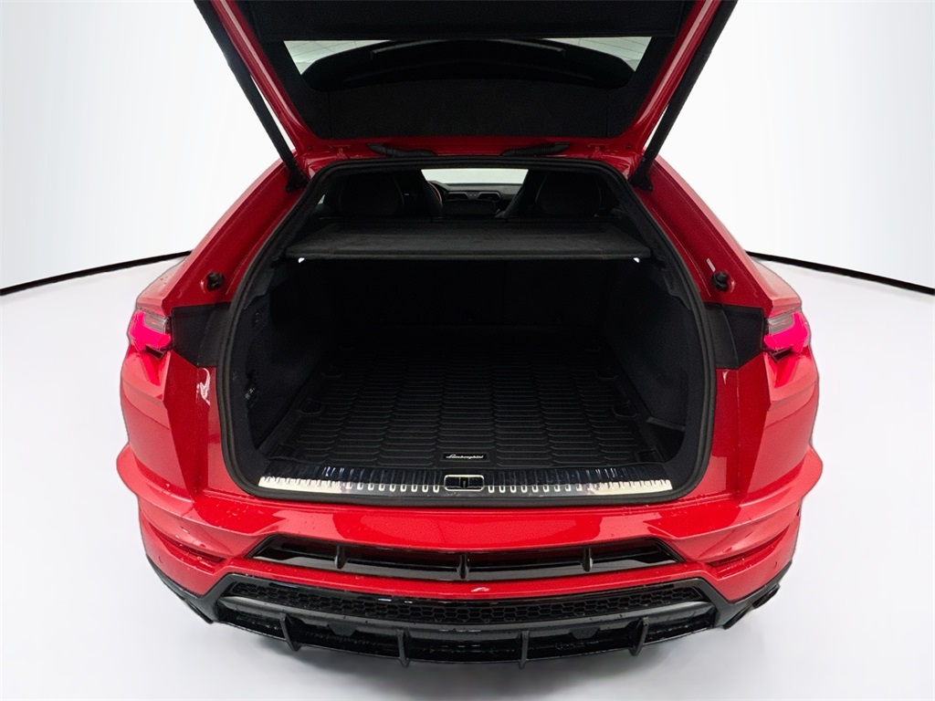2024 Lamborghini Urus S photo 27