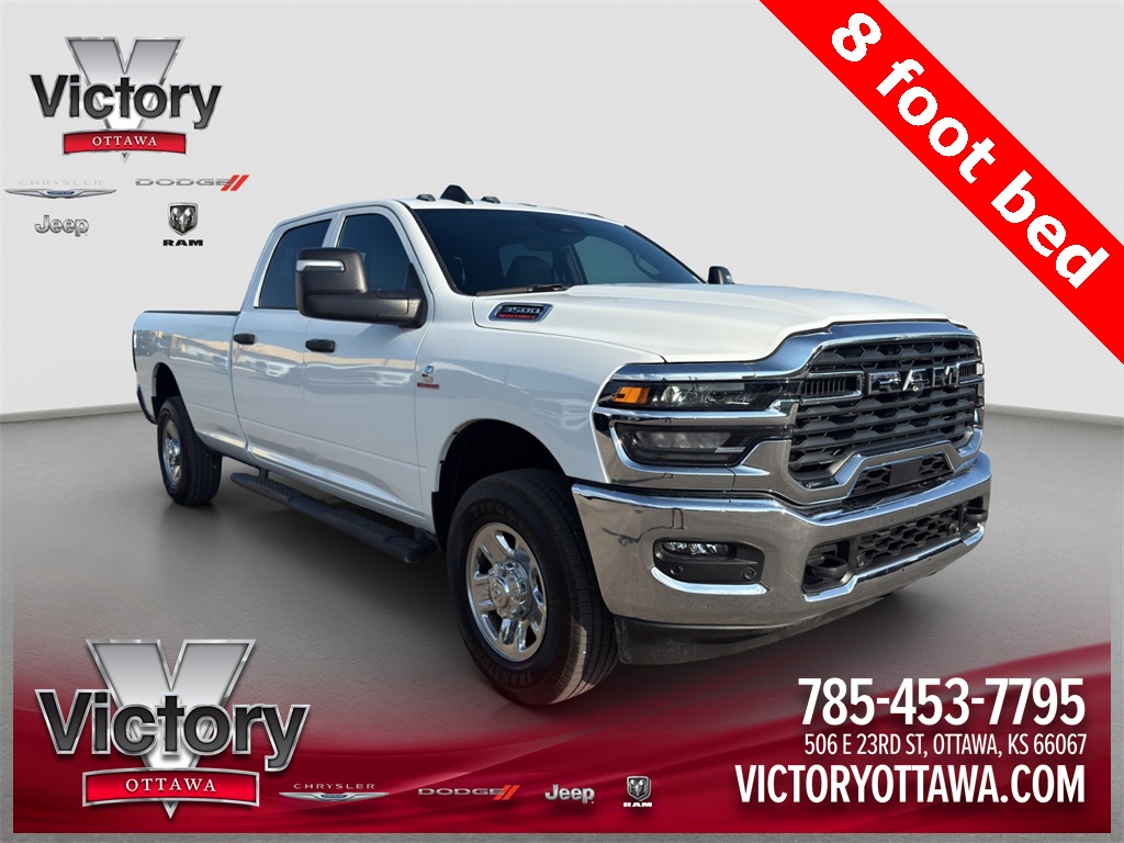 2025 Ram 3500 Tradesman photo 8