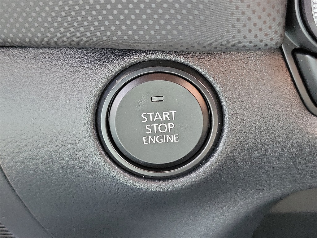 2025 Mazda CX-50 2.5 S Preferred photo 12