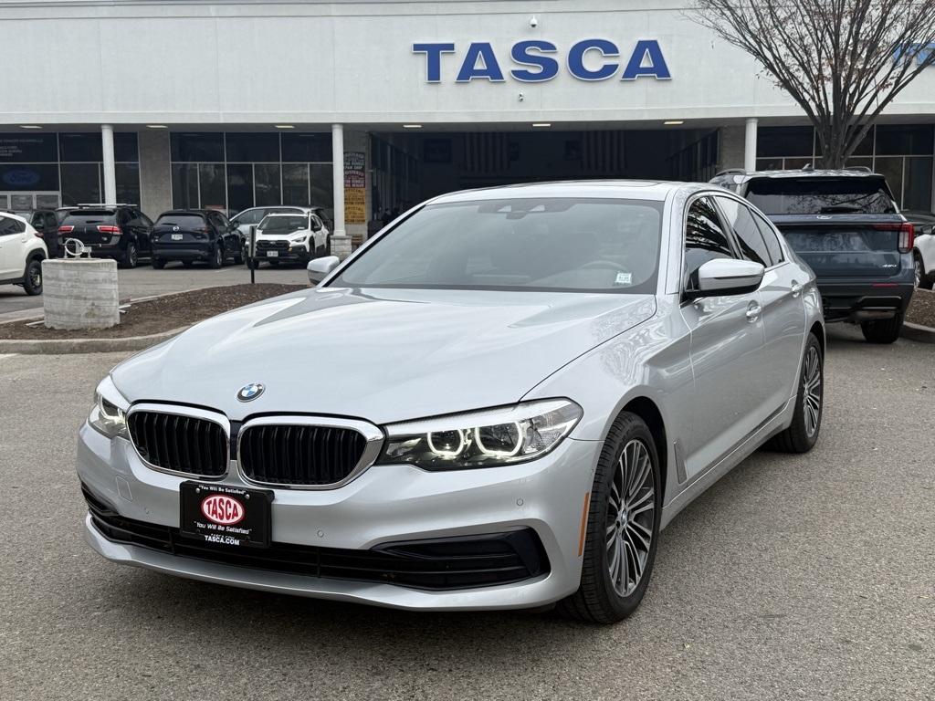 2019 BMW 5 Series 530i