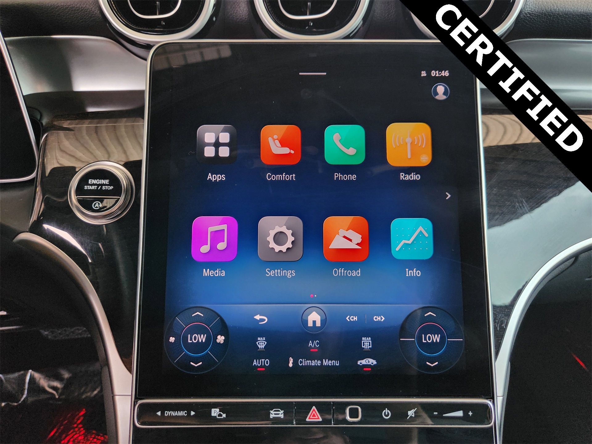 2025 Mercedes Benz GLC 300 4MATIC photo 11