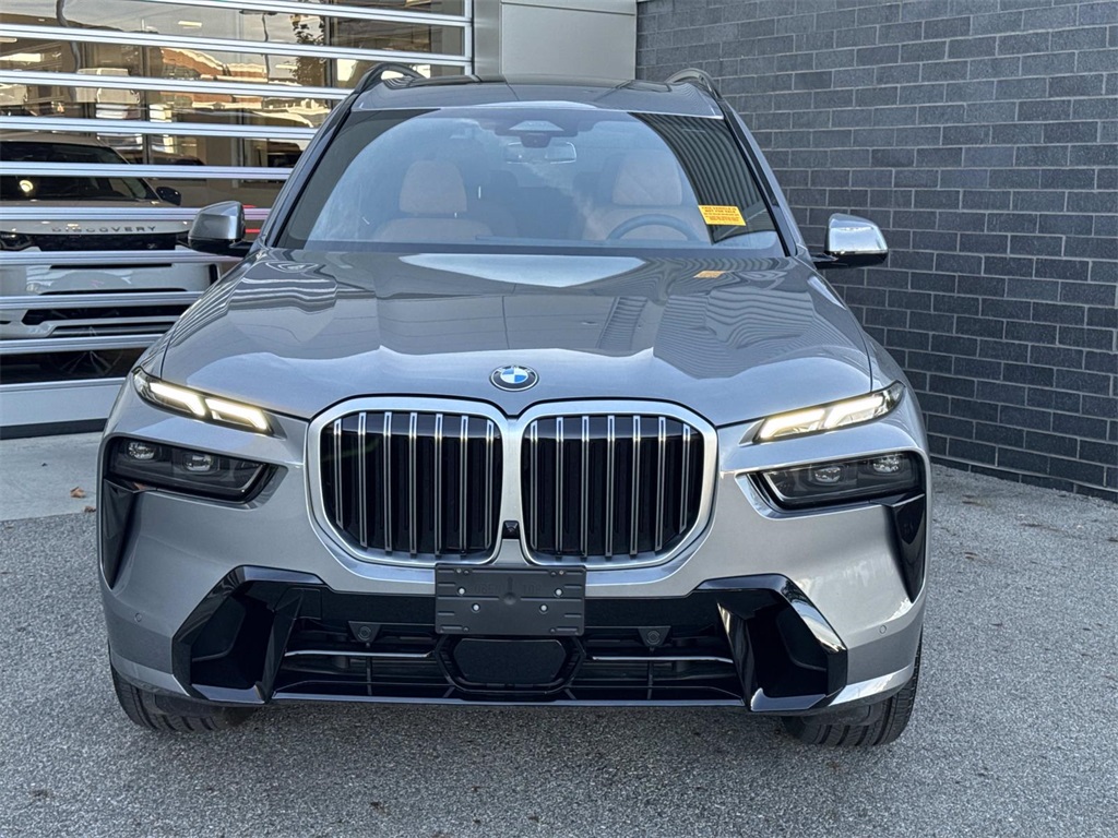 2025 Bmw X7 xDrive40i photo 2