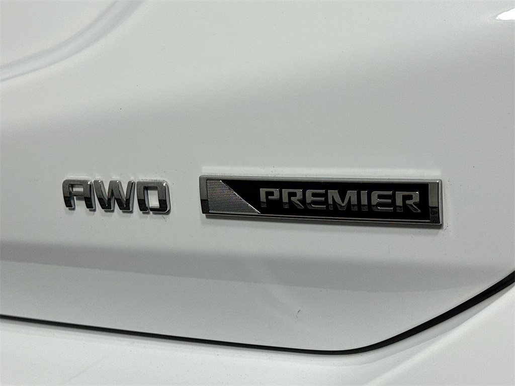 2018 Chevrolet Equinox Premier photo 19