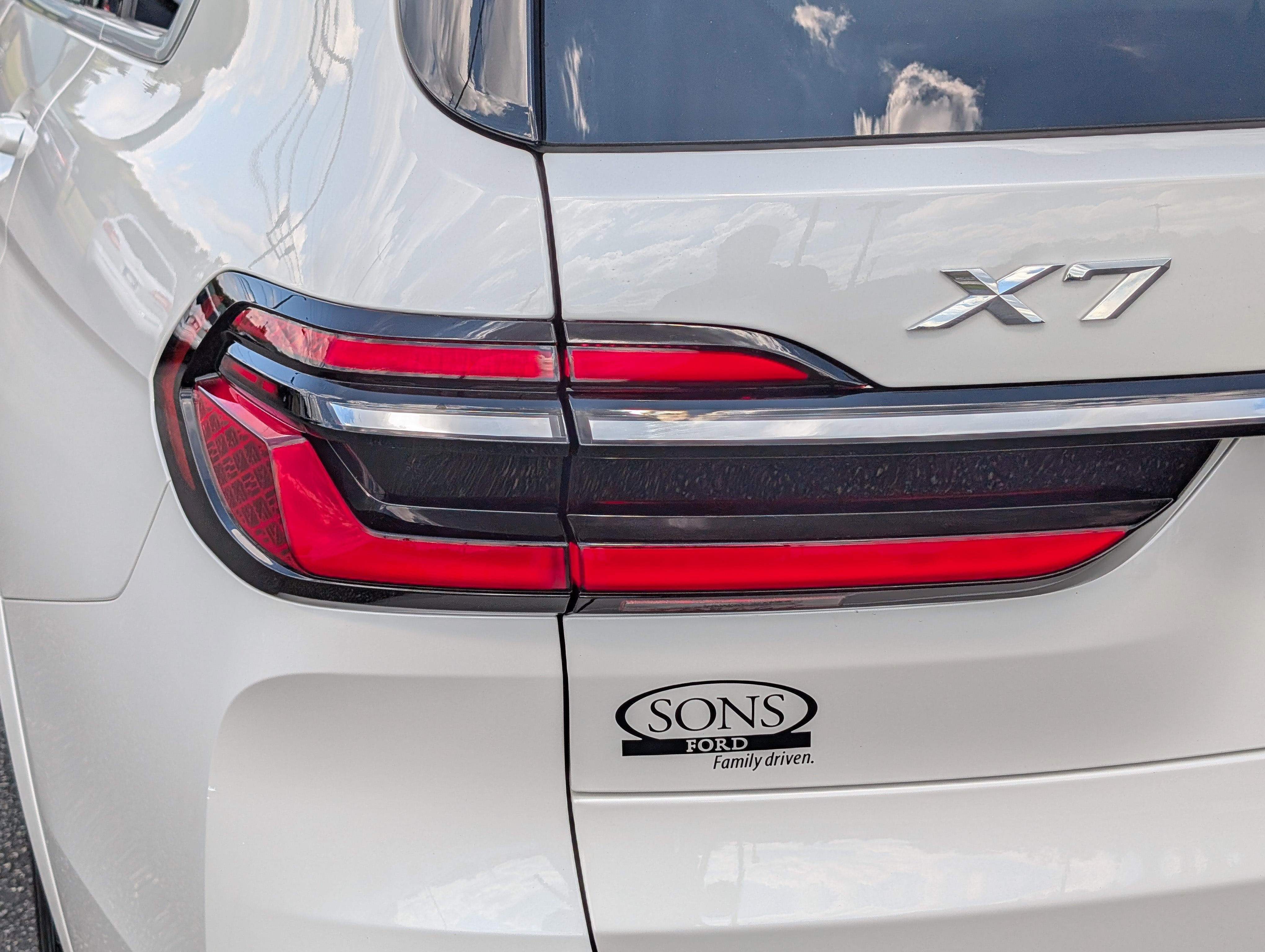 2024 Bmw X7 xDrive40i photo 2