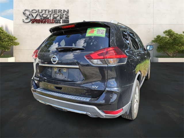2018 Nissan Rogue SV photo 7