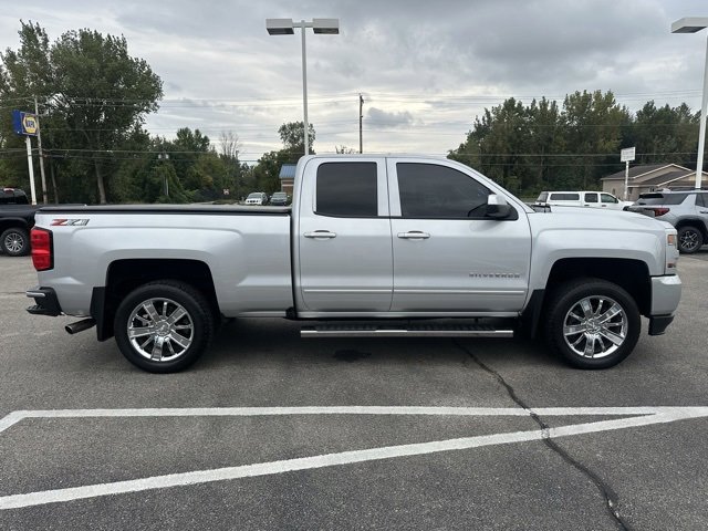 2018 Chevrolet Silverado 1500 LT photo 5