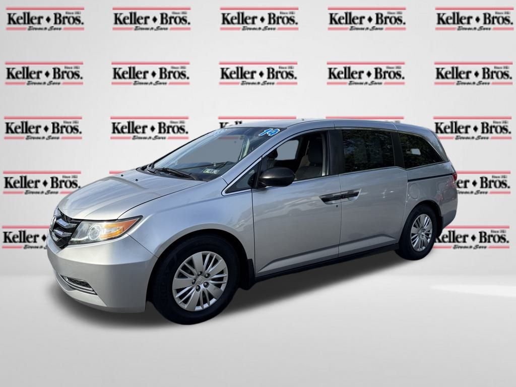 2014 Honda Odyssey LX photo 3