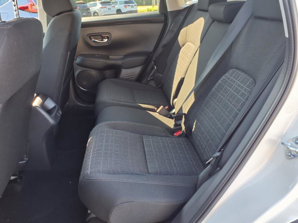 2026 Honda HR-V LX photo 6