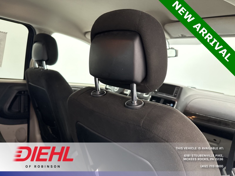 2017 Dodge Grand Caravan SE photo 4