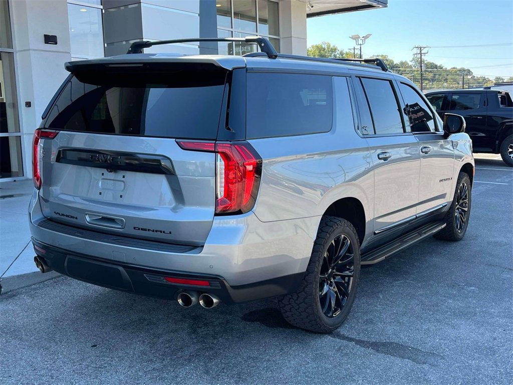 2023 Gmc Yukon XL Denali photo 3