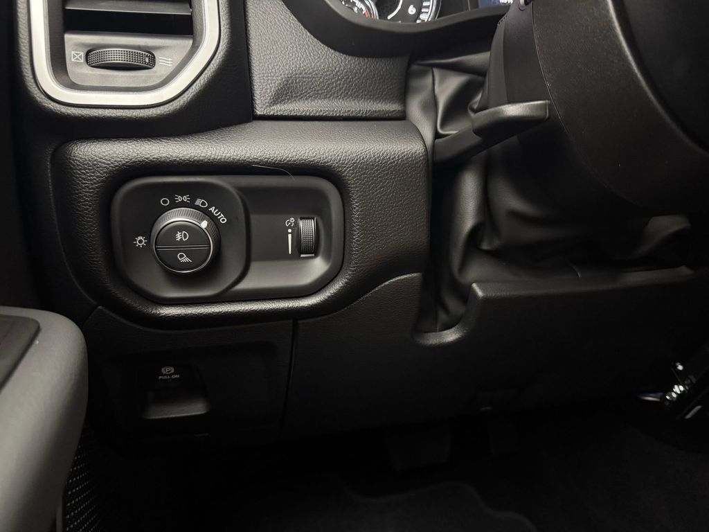 2023 Ram 1500 Big Horn Lone Star photo 34