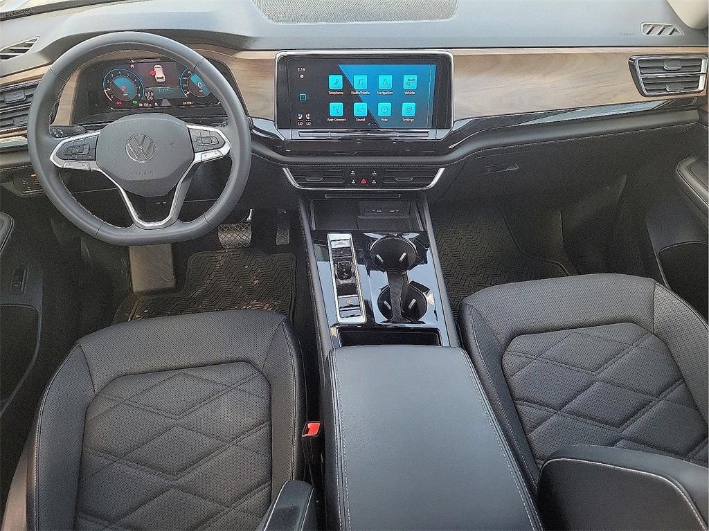 2024 Volkswagen Atlas SE Technology photo 11